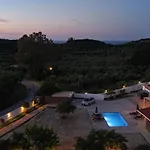 Mg Holiday home *